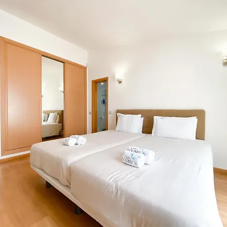 Casa Colibri - Com Ginasio, Sauna E Piscina Aquecida * Praia Da Luz